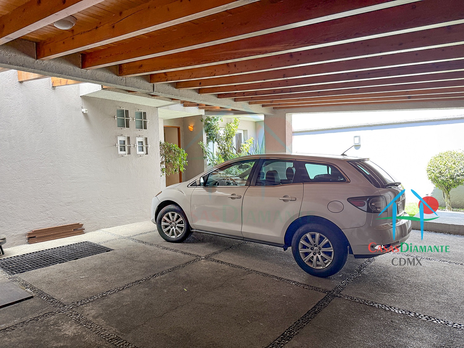 Las Aguilas Casa Iliada F - Estacionamiento 9 Las Aguilas Casa Iliada F - Estacionamiento 9